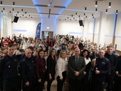 Cenna lekcja walki z hejtem - "Stop hejtowi!"